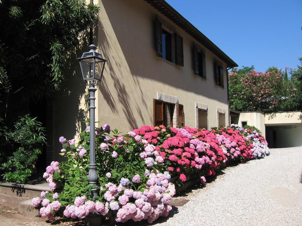 Montecorneo Country House Ponte San Giovanni Exterior photo